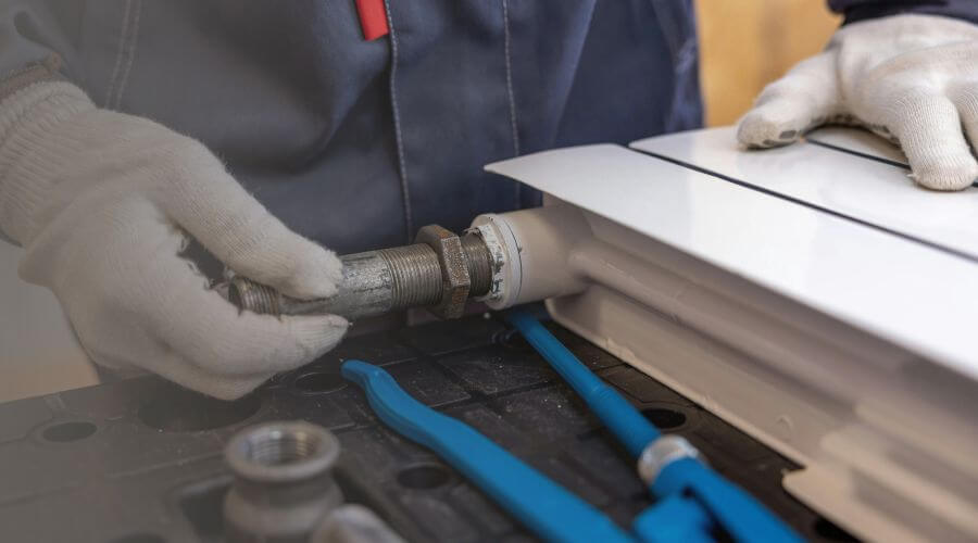 Expert burst pipe repair services in Martinsville, IN